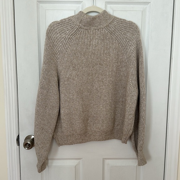 H&M Turtleneck Sweater - Picture 2 of 3